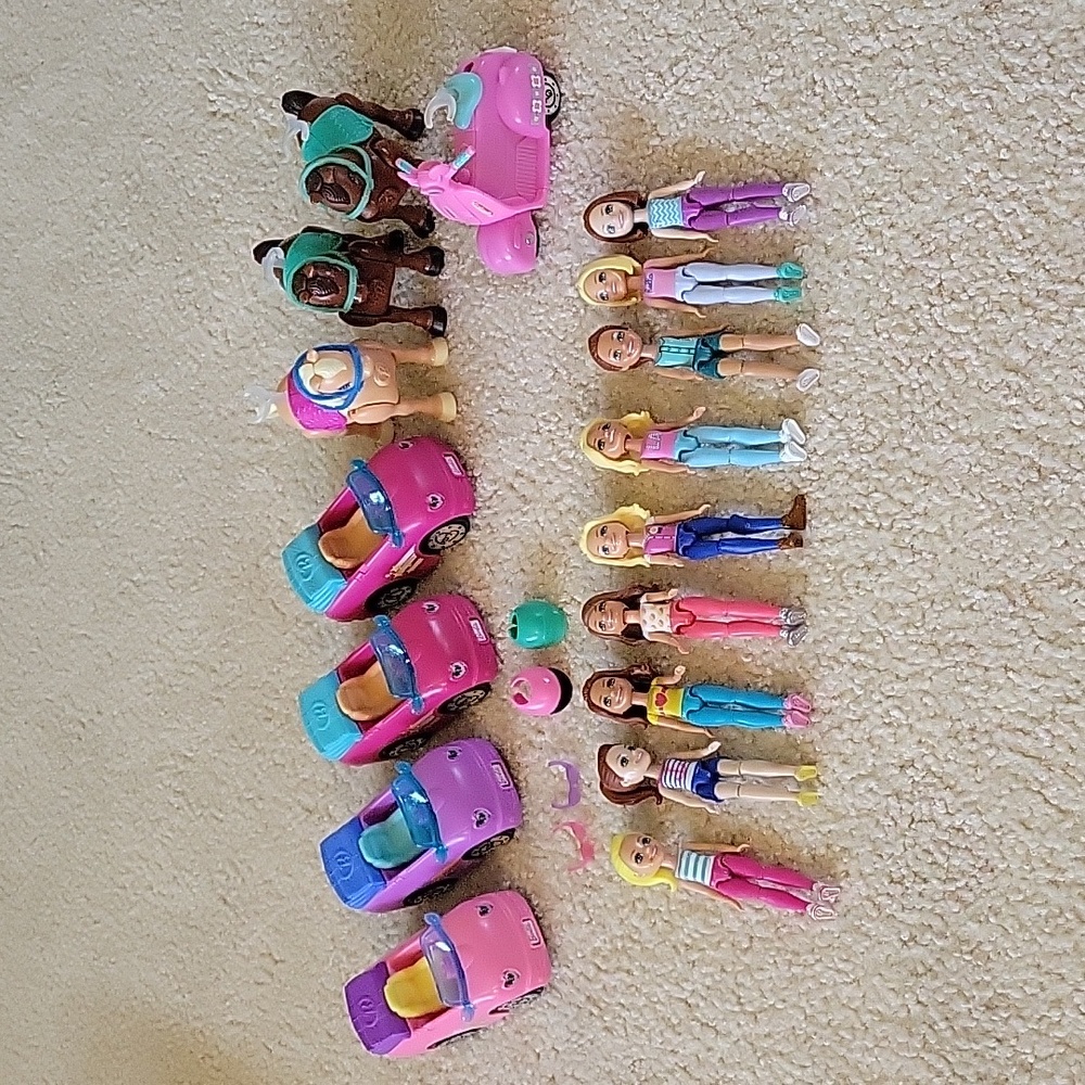 Barbie on the go lot